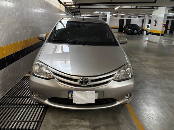 TOYOTA ETIOS 1.5 XS SEDAN 16V FLEX 4P AUTOMÁTICO